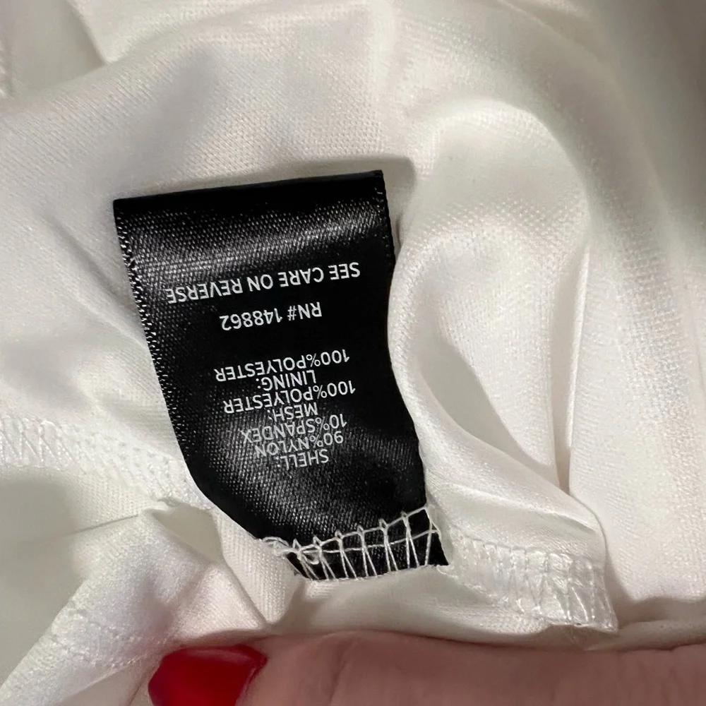 Torrid White Lace Wedding Dress - Picture 9 of 16